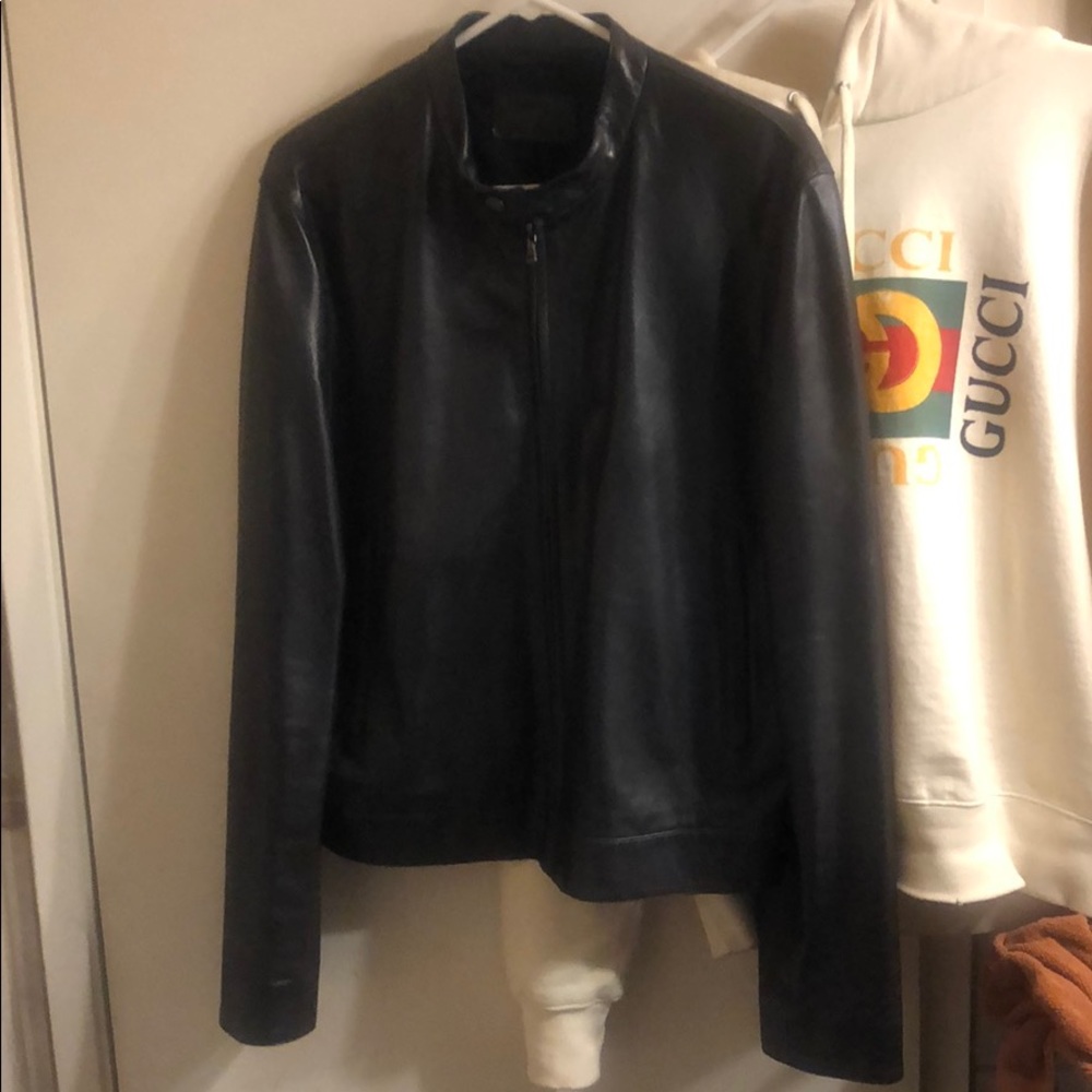 Prada 100% leather black see pic